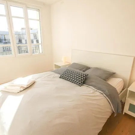 Centre - Nice And Cozy With Wonderful View 3pers 1bdr アパート *